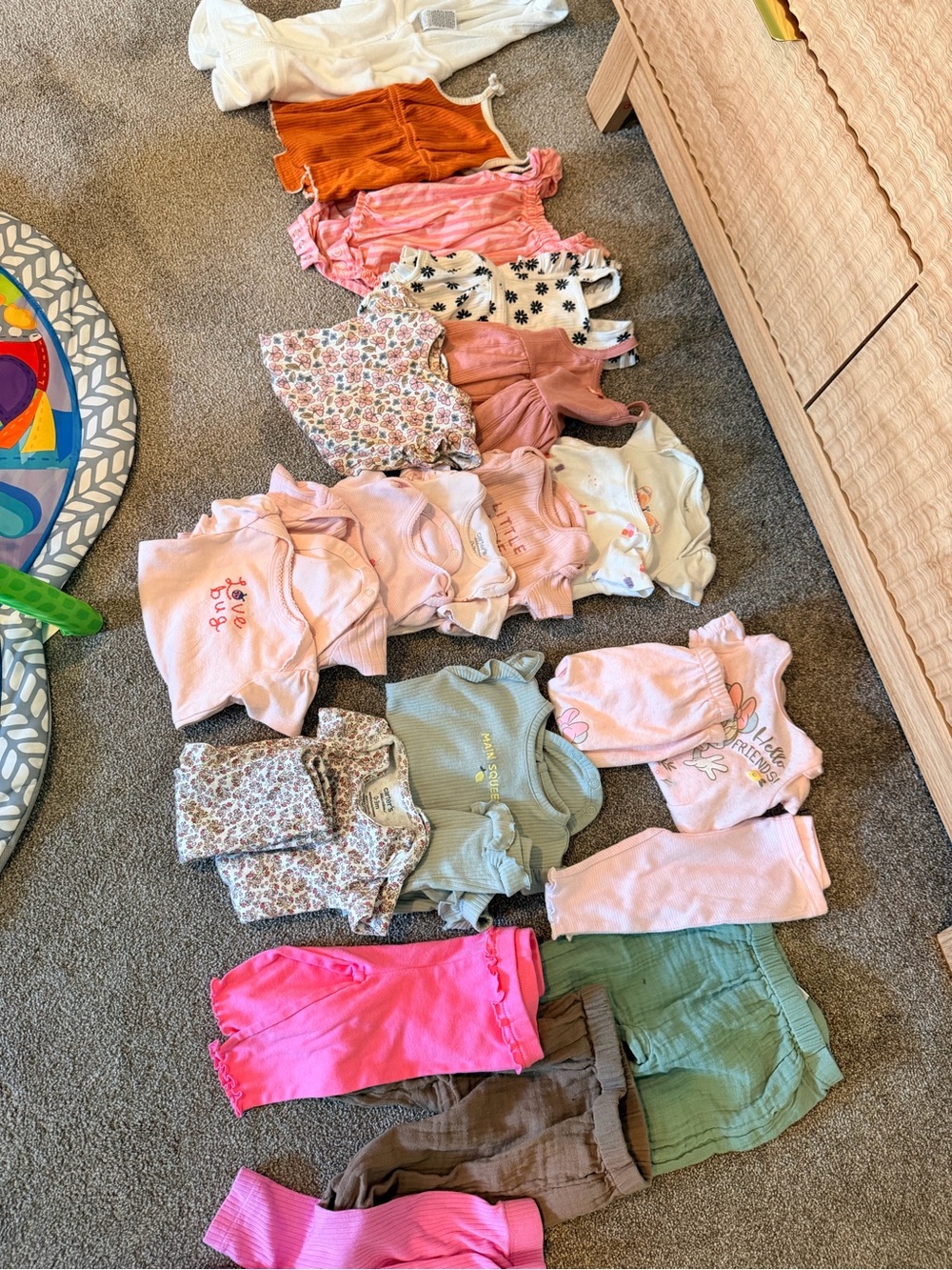 Baby Girl 0-3/3M clothes bundle